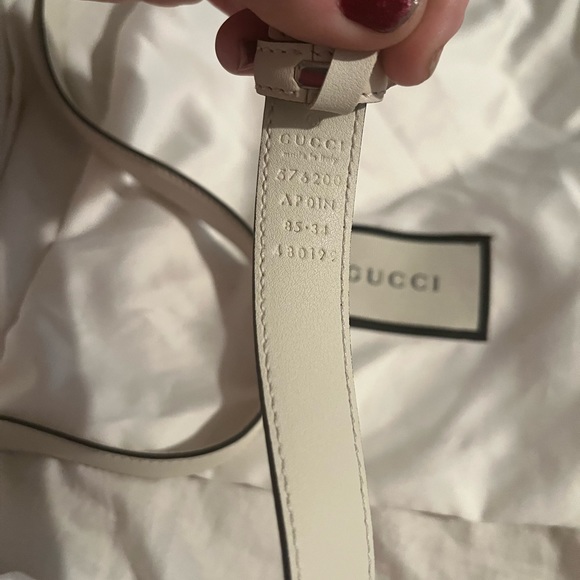 Flawless Gucci white belt with bling G - Picture 8 of 10